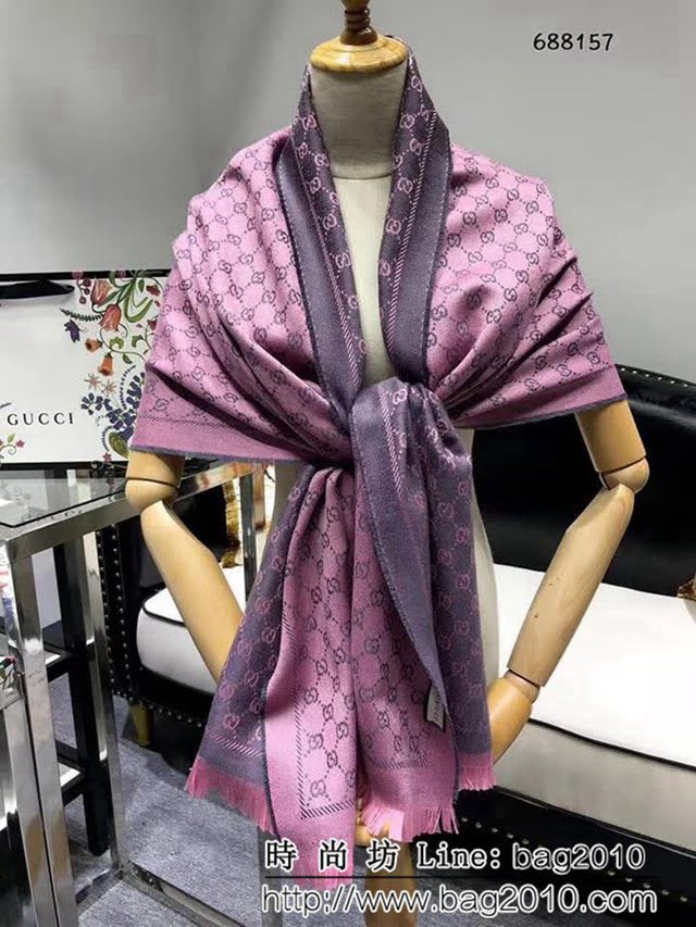 GUCCI古馳經典款 官網16年最新GG羊毛提花系列長圍巾 688156 LLWJ6928